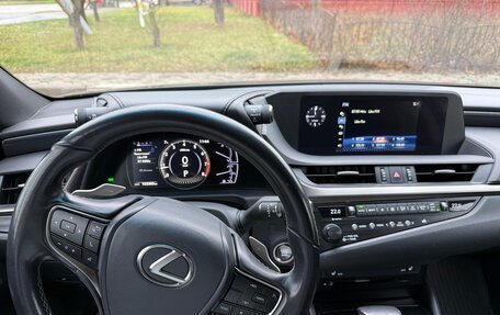 Lexus ES VII, 2019 год, 3 500 000 рублей, 10 фотография