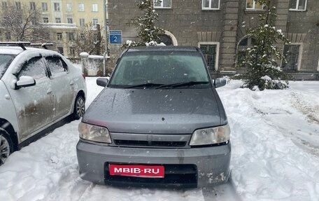 Nissan Cube II, 1998 год, 180 000 рублей, 1 фотография