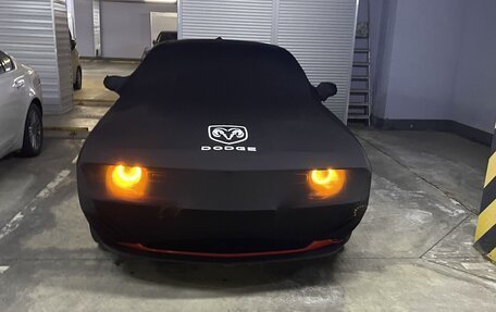Dodge Challenger III рестайлинг 2, 2020 год, 4 150 000 рублей, 9 фотография
