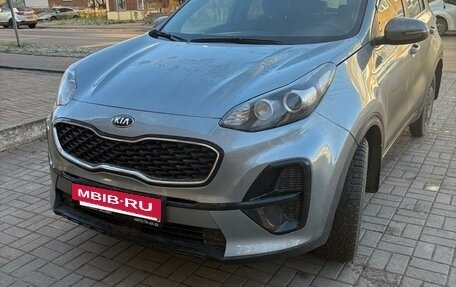 KIA Sportage IV рестайлинг, 2019 год, 1 750 000 рублей, 4 фотография