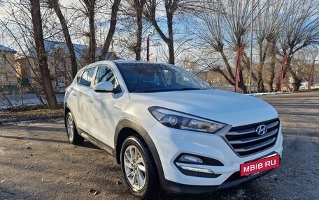 Hyundai Tucson III, 2017 год, 1 900 000 рублей, 2 фотография