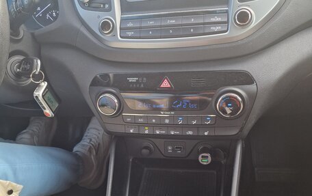 Hyundai Tucson III, 2017 год, 1 900 000 рублей, 8 фотография