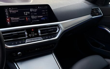 BMW 3 серия, 2021 год, 4 500 000 рублей, 23 фотография