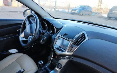 Chevrolet Cruze II, 2013 год, 562 000 рублей, 10 фотография