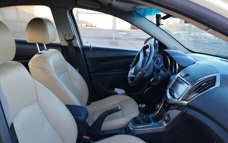 Chevrolet Cruze II, 2013 год, 562 000 рублей, 7 фотография