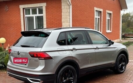 Volkswagen Tiguan II, 2021 год, 4 500 000 рублей, 2 фотография