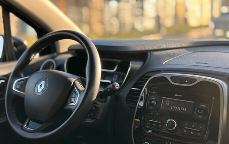 Renault Kaptur I рестайлинг, 2019 год, 1 800 000 рублей, 18 фотография