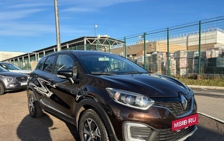 Renault Kaptur I рестайлинг, 2019 год, 1 800 000 рублей, 6 фотография