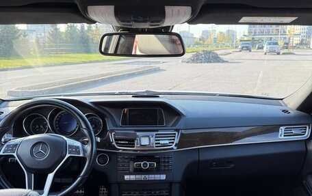 Mercedes-Benz E-Класс, 2014 год, 1 750 000 рублей, 6 фотография