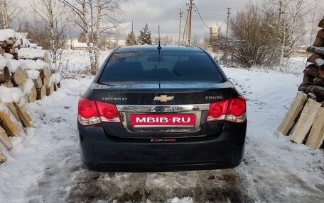 Chevrolet Cruze II, 2010 год, 575 000 рублей, 9 фотография