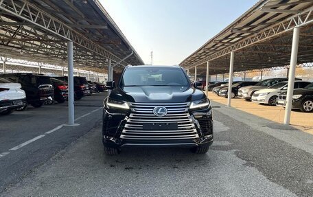 Lexus LX, 2024 год, 18 200 000 рублей, 2 фотография