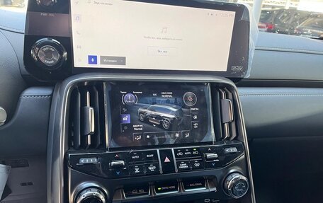 Lexus LX, 2024 год, 18 200 000 рублей, 10 фотография