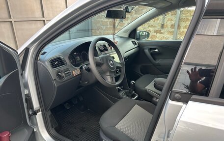 Volkswagen Polo VI (EU Market), 2013 год, 1 100 000 рублей, 9 фотография