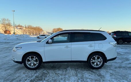 Mitsubishi Outlander III рестайлинг 3, 2012 год, 1 297 000 рублей, 6 фотография