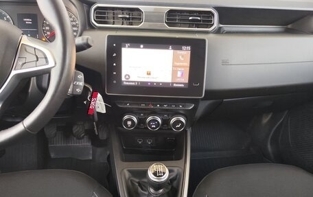 Renault Duster, 2022 год, 1 699 000 рублей, 8 фотография