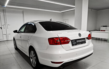 Volkswagen Jetta VI, 2014 год, 950 000 рублей, 11 фотография