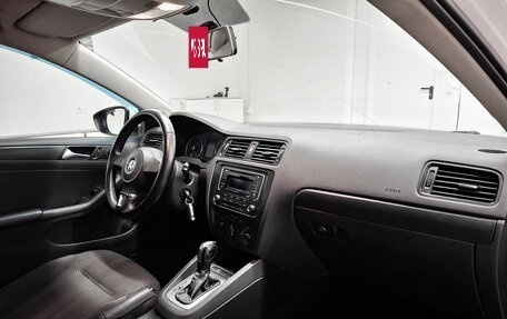 Volkswagen Jetta VI, 2014 год, 950 000 рублей, 15 фотография