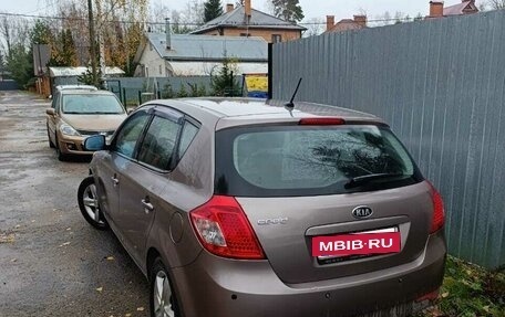 KIA cee'd I рестайлинг, 2012 год, 900 000 рублей, 7 фотография