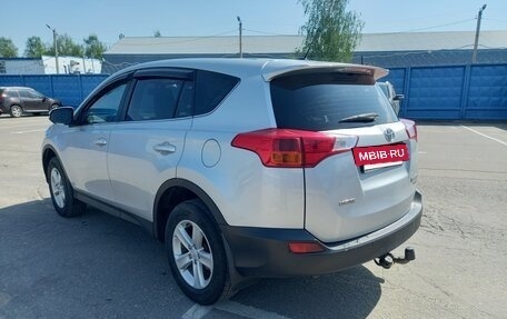 Toyota RAV4, 2013 год, 1 950 000 рублей, 2 фотография