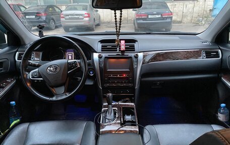 Toyota Camry, 2016 год, 2 230 000 рублей, 7 фотография