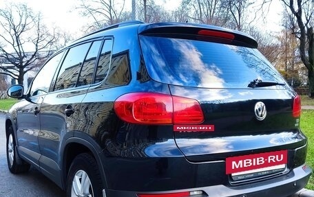 Volkswagen Tiguan I, 2014 год, 990 000 рублей, 2 фотография