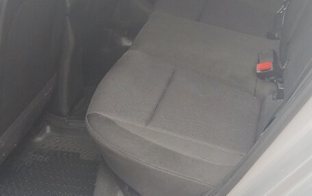 Hyundai Solaris II рестайлинг, 2018 год, 1 300 000 рублей, 6 фотография