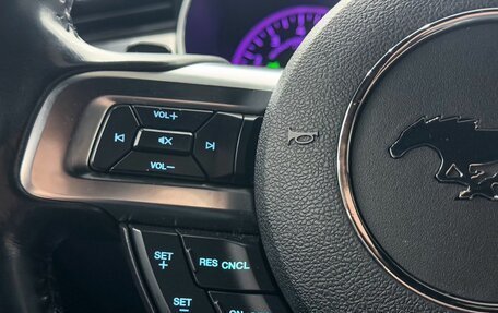 Ford Mustang VI рестайлинг, 2019 год, 3 000 000 рублей, 15 фотография