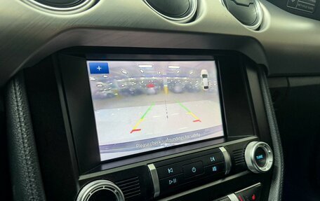 Ford Mustang VI рестайлинг, 2019 год, 3 000 000 рублей, 17 фотография