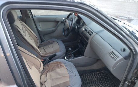 Volkswagen Pointer, 2005 год, 300 000 рублей, 7 фотография