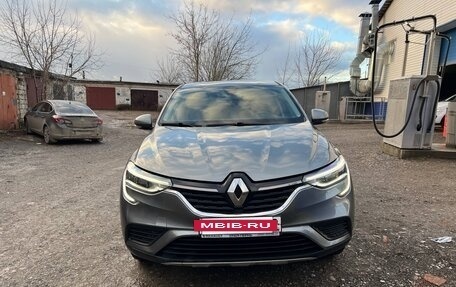 Renault Arkana I, 2020 год, 1 410 000 рублей, 2 фотография