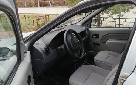 Renault Logan I, 2007 год, 180 000 рублей, 4 фотография