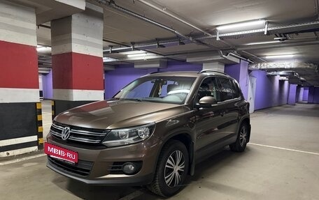 Volkswagen Tiguan I, 2015 год, 1 390 000 рублей, 2 фотография