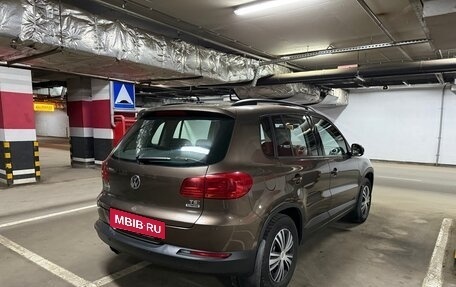 Volkswagen Tiguan I, 2015 год, 1 390 000 рублей, 6 фотография