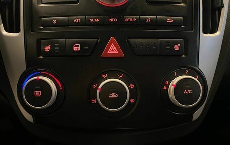 KIA cee'd I рестайлинг, 2010 год, 600 000 рублей, 15 фотография