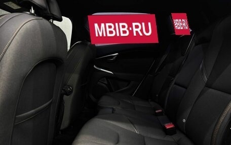 Volvo V40 Cross Country I, 2017 год, 1 619 888 рублей, 20 фотография