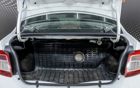 Renault Logan II, 2016 год, 350 000 рублей, 15 фотография