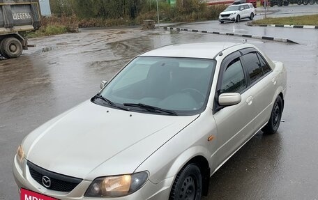 Mazda 323, 2002 год, 210 000 рублей, 1 фотография