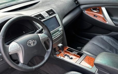 Toyota Camry, 2008 год, 1 130 000 рублей, 10 фотография