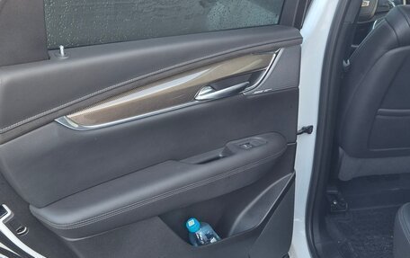 Cadillac XT5 I рестайлинг, 2021 год, 3 900 000 рублей, 8 фотография