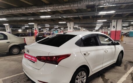 Hyundai Solaris II рестайлинг, 2017 год, 720 000 рублей, 7 фотография