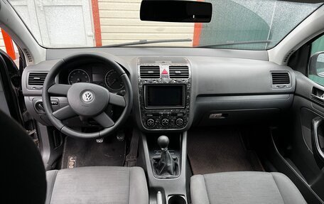 Volkswagen Golf V, 2004 год, 570 000 рублей, 12 фотография