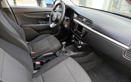 KIA Rio IV, 2019 год, 1 389 900 рублей, 13 фотография