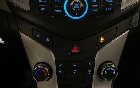 Chevrolet Cruze II, 2012 год, 605 000 рублей, 7 фотография