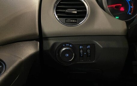 Chevrolet Cruze II, 2012 год, 605 000 рублей, 26 фотография