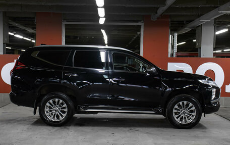 Mitsubishi Pajero Sport III рестайлинг, 2021 год, 3 698 000 рублей, 4 фотография