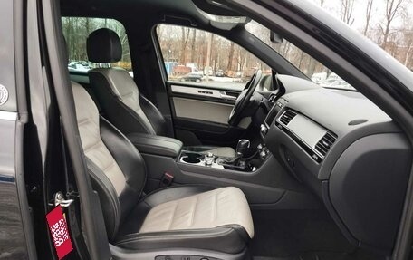 Volkswagen Touareg III, 2017 год, 3 300 000 рублей, 11 фотография