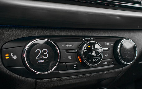 CheryExeed TXL, 2020 год, 1 925 000 рублей, 20 фотография