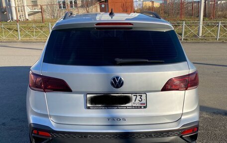 Volkswagen Taos, 2021 год, 2 600 000 рублей, 4 фотография