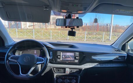 Volkswagen Taos, 2021 год, 2 600 000 рублей, 5 фотография