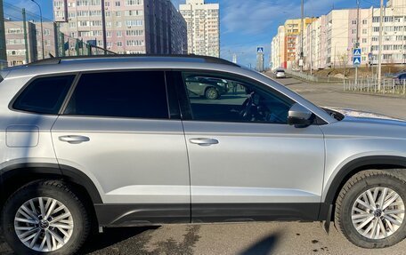 Volkswagen Taos, 2021 год, 2 600 000 рублей, 3 фотография
